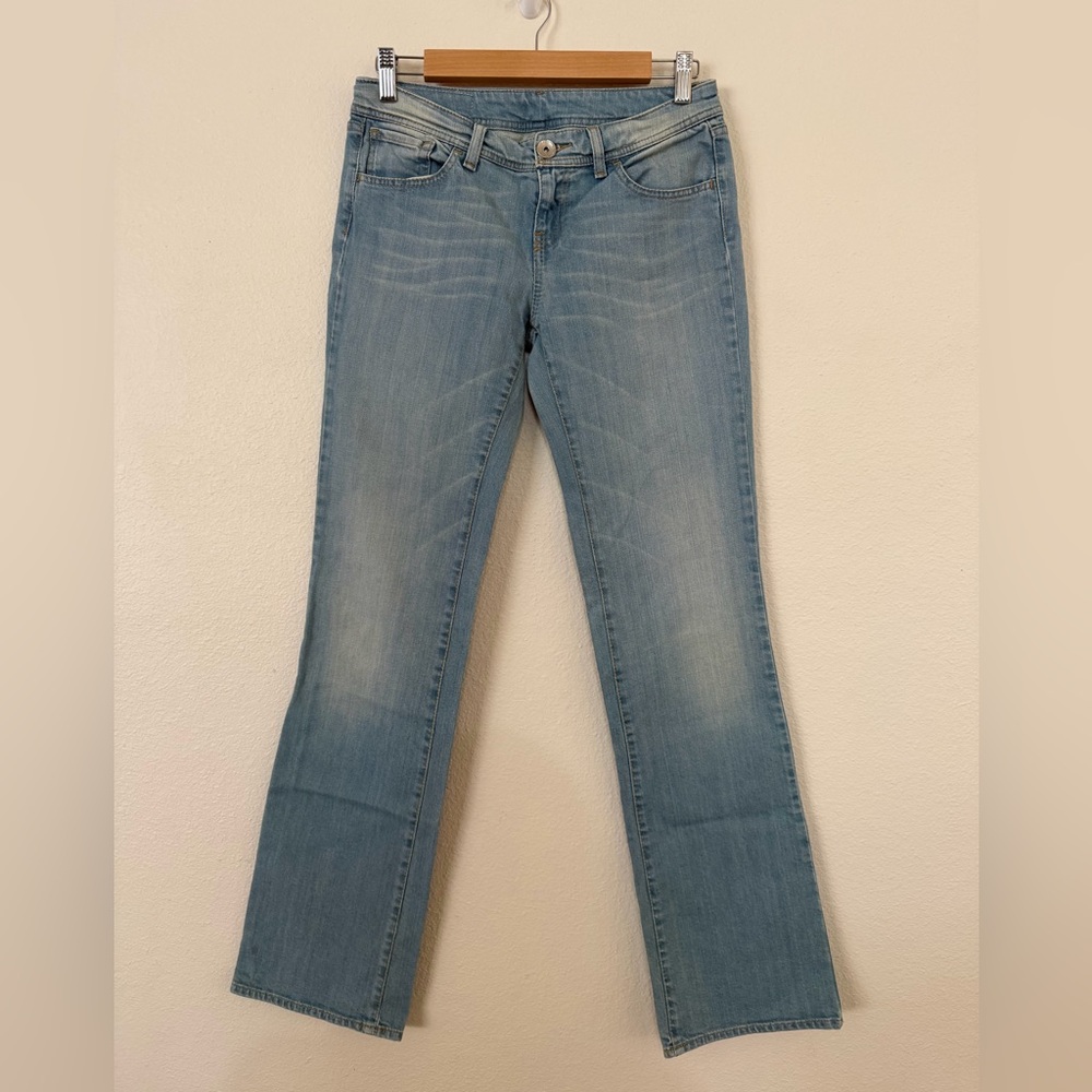 United Colors Of Benetton Light Blue Straight Leg Jeans low rise J009